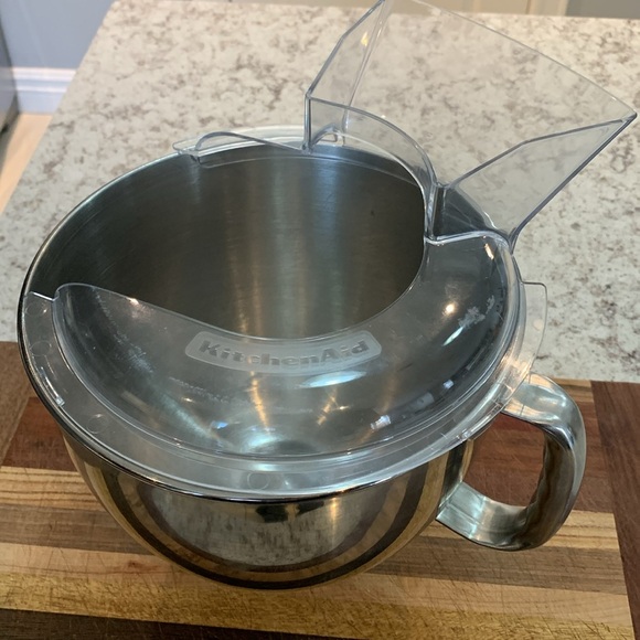KitchenAid Stand Mixer Pouring Shield Splash Guard Attachment for 8.5" Work bowl - Picture 1 of 3
